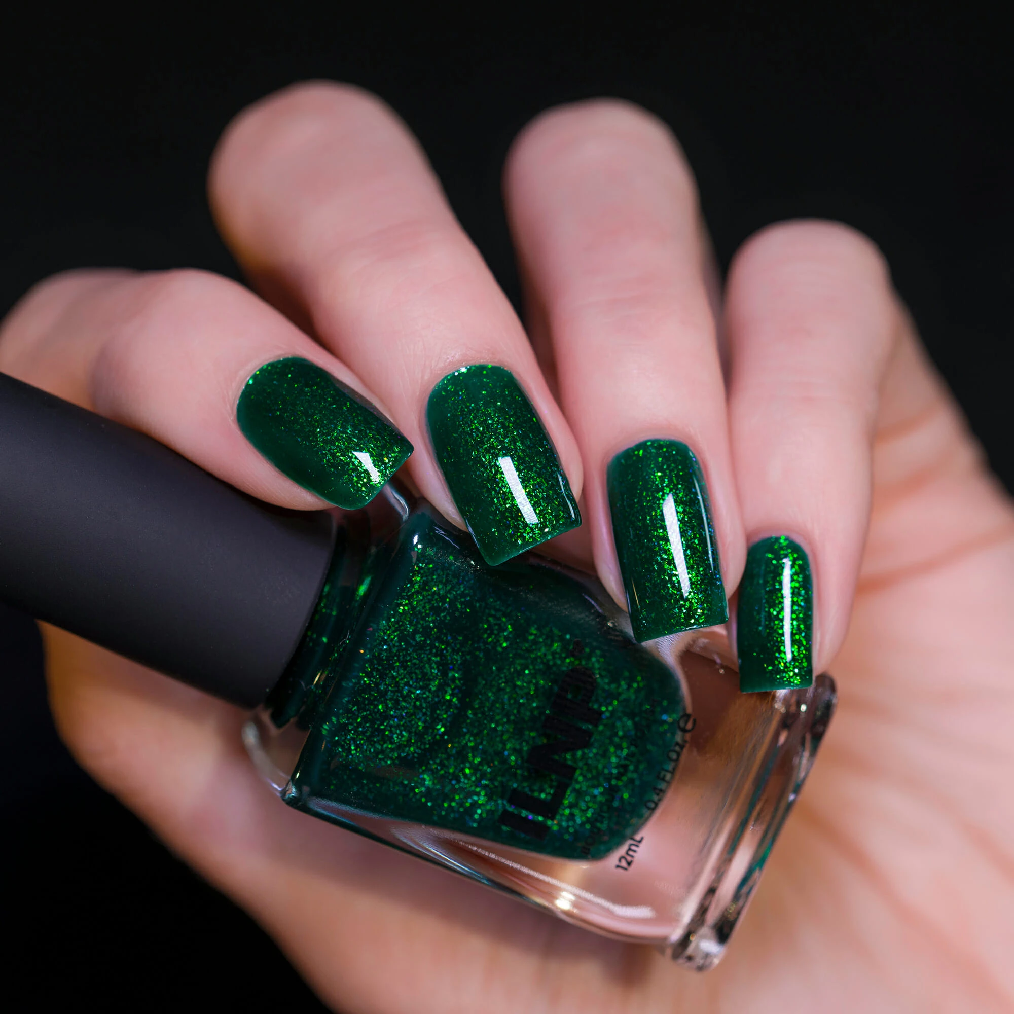 ILNP Radiant Emerald Green Shimmer Nail Polish